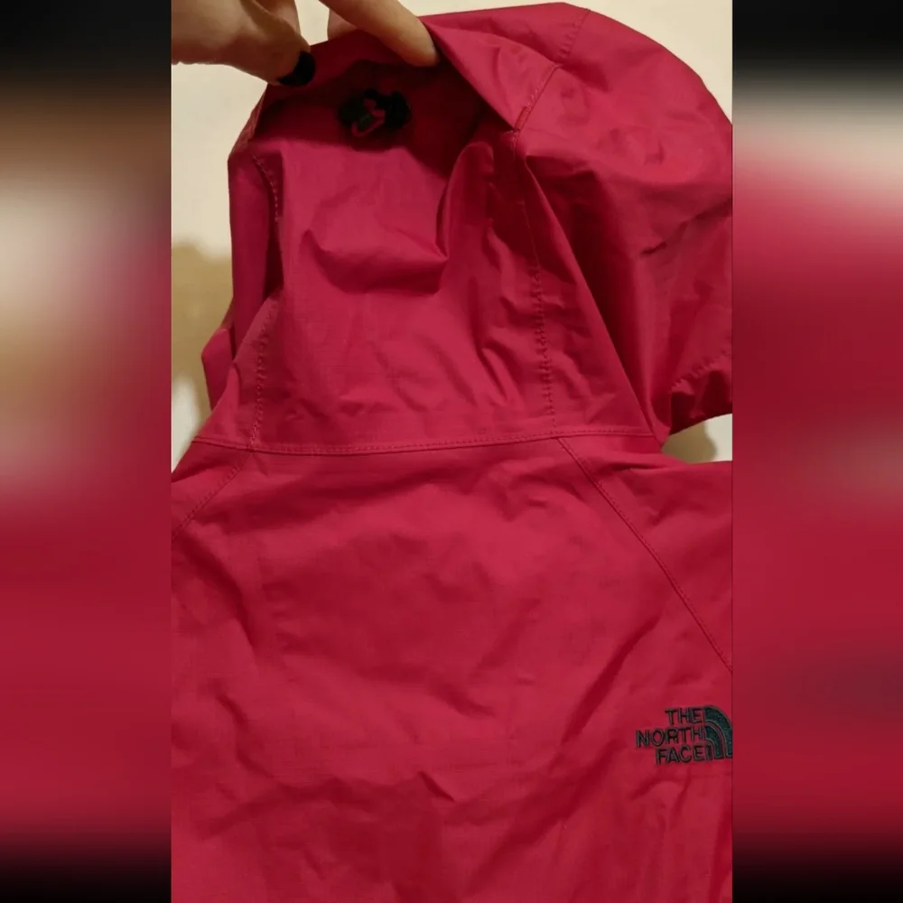 Tnf windbreaker jacket pink hooded logo the north face nylon